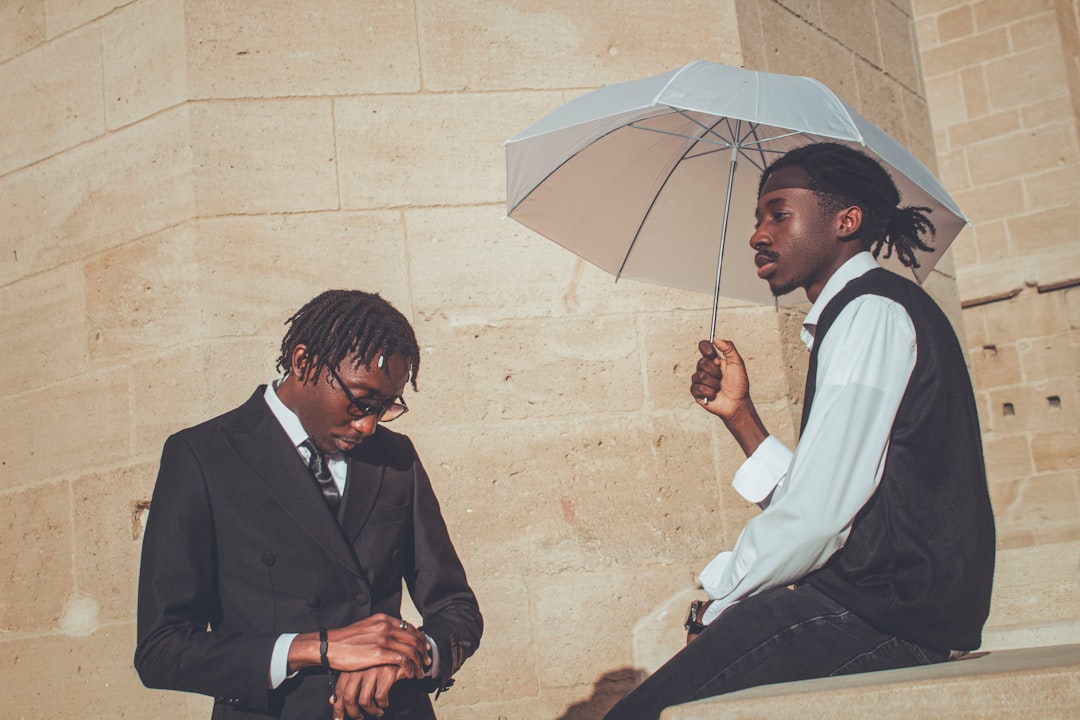 Coiffure homme noir 2025 - Inspirations modernes et créatives