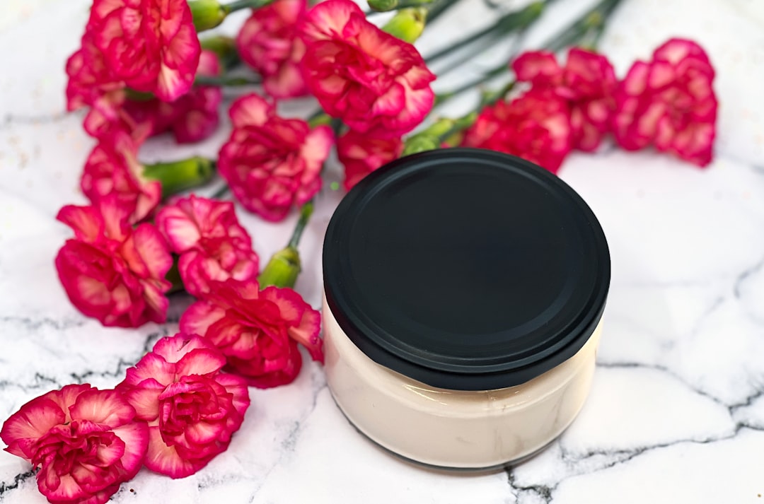 Crème de nuit Helena Rubinstein : quels bénéfices pour votre peau ? 4 Luxe et soin de nuit Helena Rubinstein pour une peau éclatante